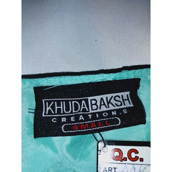 4@30.00 or 20.00 Ladies Blouse by KHUDA BAKSH - Picture 3 of 14